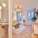 Suite Eiffel- Perfect Location